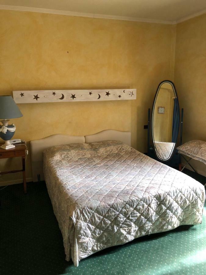 Le Cabouillet Otel LʼIsle-Adam Dış mekan fotoğraf