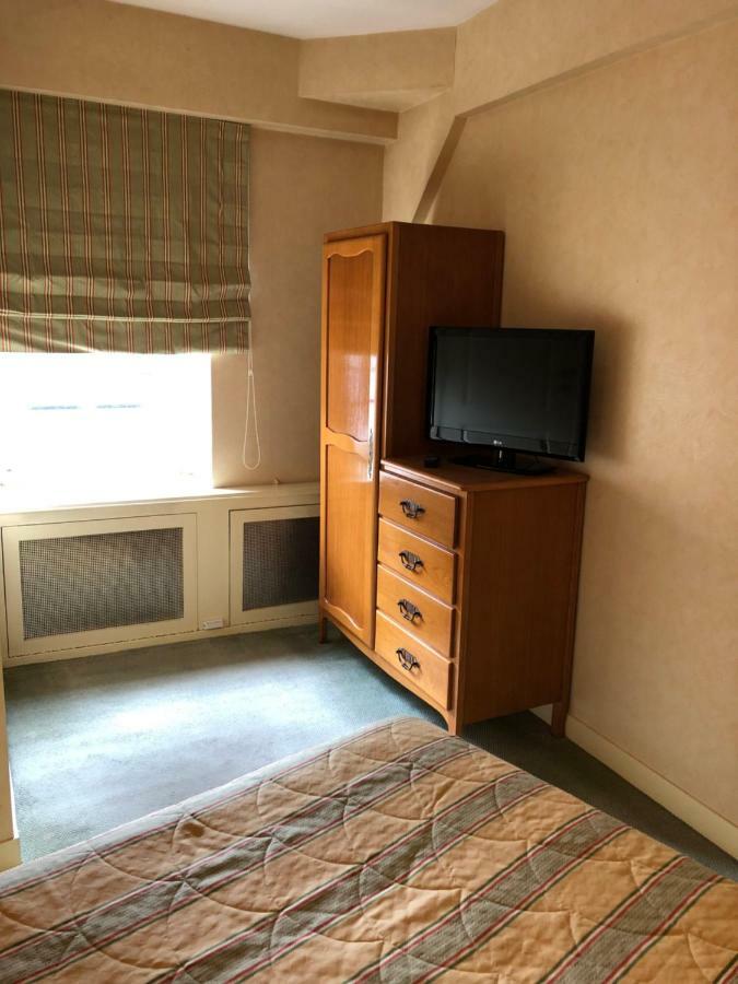 Le Cabouillet Otel LʼIsle-Adam Dış mekan fotoğraf