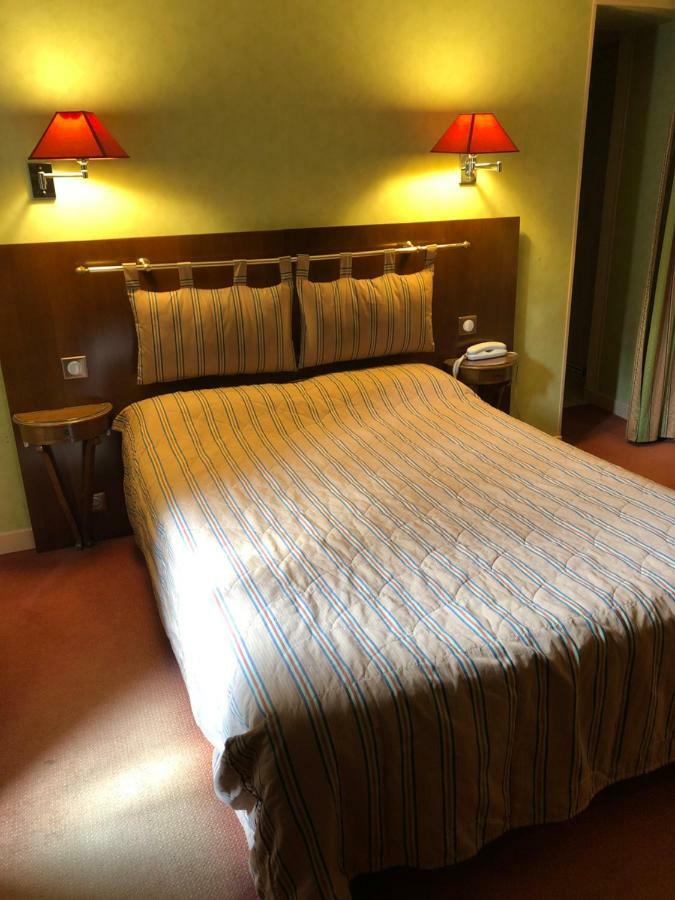 Le Cabouillet Otel LʼIsle-Adam Dış mekan fotoğraf